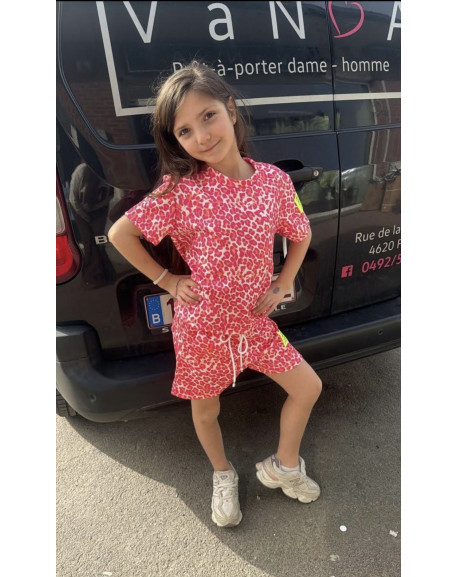 ensemble rose leo fille